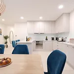 Family & Groups Apartment